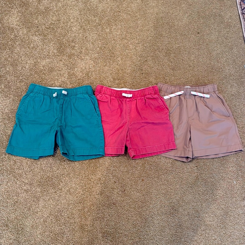 JCrew boys bundle of shorts! You can buy them in a bundle, or separately.